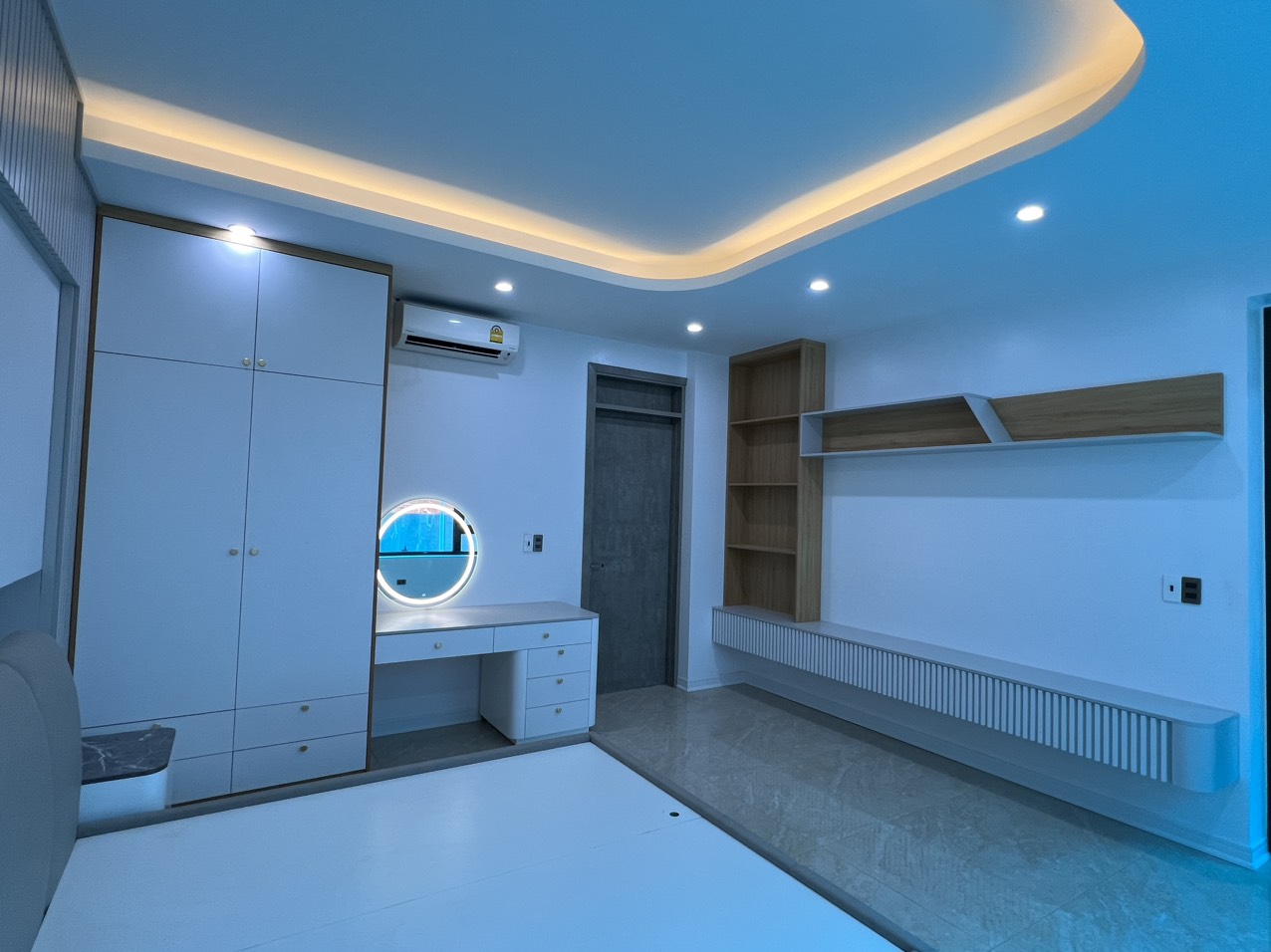 Hình ảnh thi công nội thất thực tế nhà ở